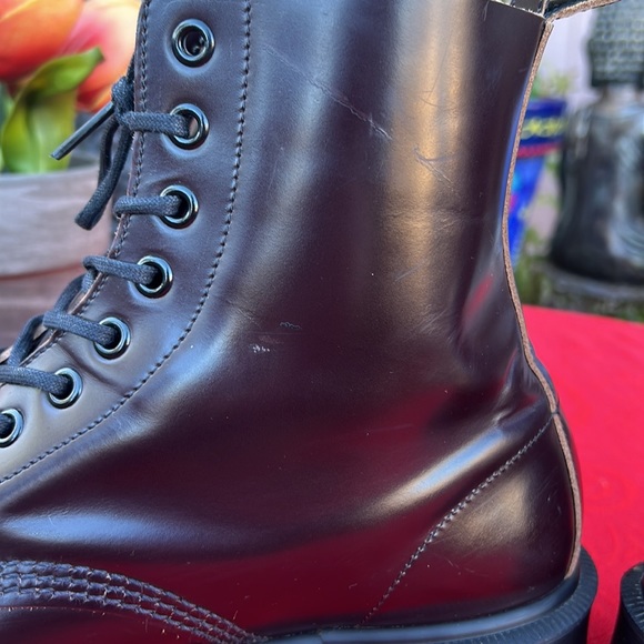 🏴 Dr. Martens Cordovan MIE Vintage 1460 Leather Boots UK 7 - Picture 16 of 17